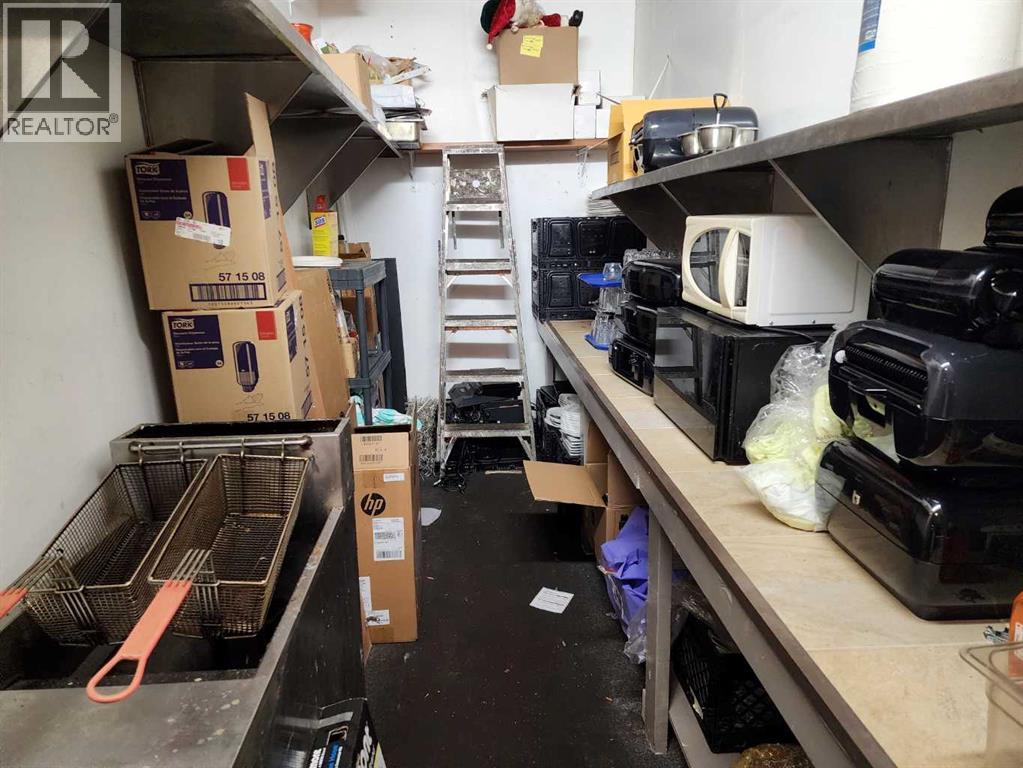 118, 4804 50 Street, Innisfail, Alberta  T4G 1N1 - Photo 35 - A2235648