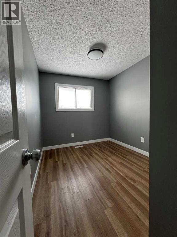 9909 80 Avenue, Grande Prairie, Alberta  T8V 3S5 - Photo 11 - A2280975