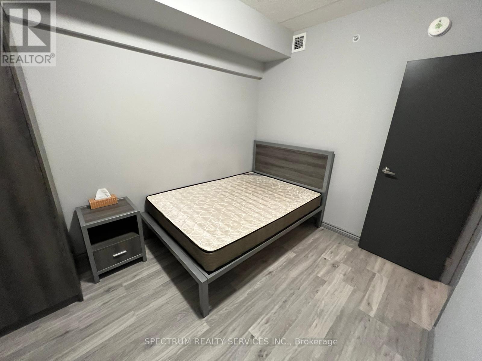 A-306 - 275 Larch Street, Waterloo, Ontario  N2L 3R2 - Photo 15 - X12722532