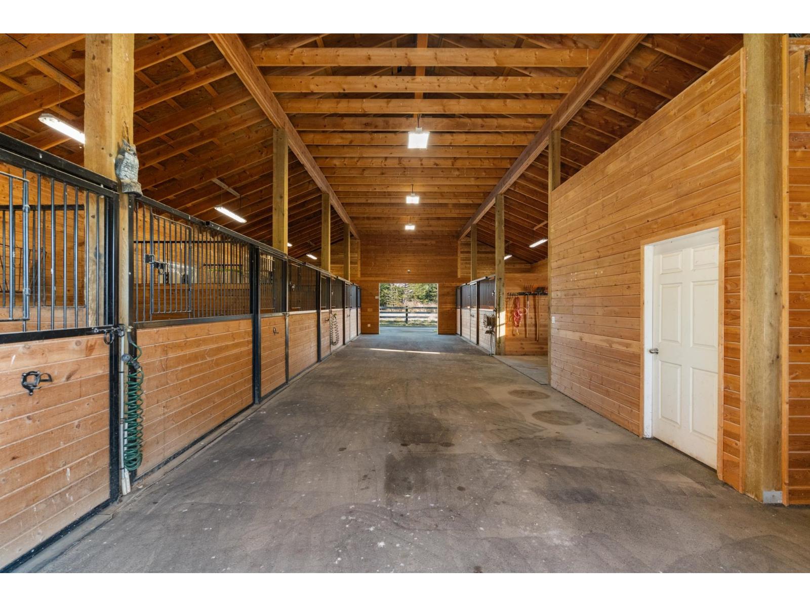 22015 40 Avenue, Langley, British Columbia  V2Z 1N7 - Photo 34 - R3081852