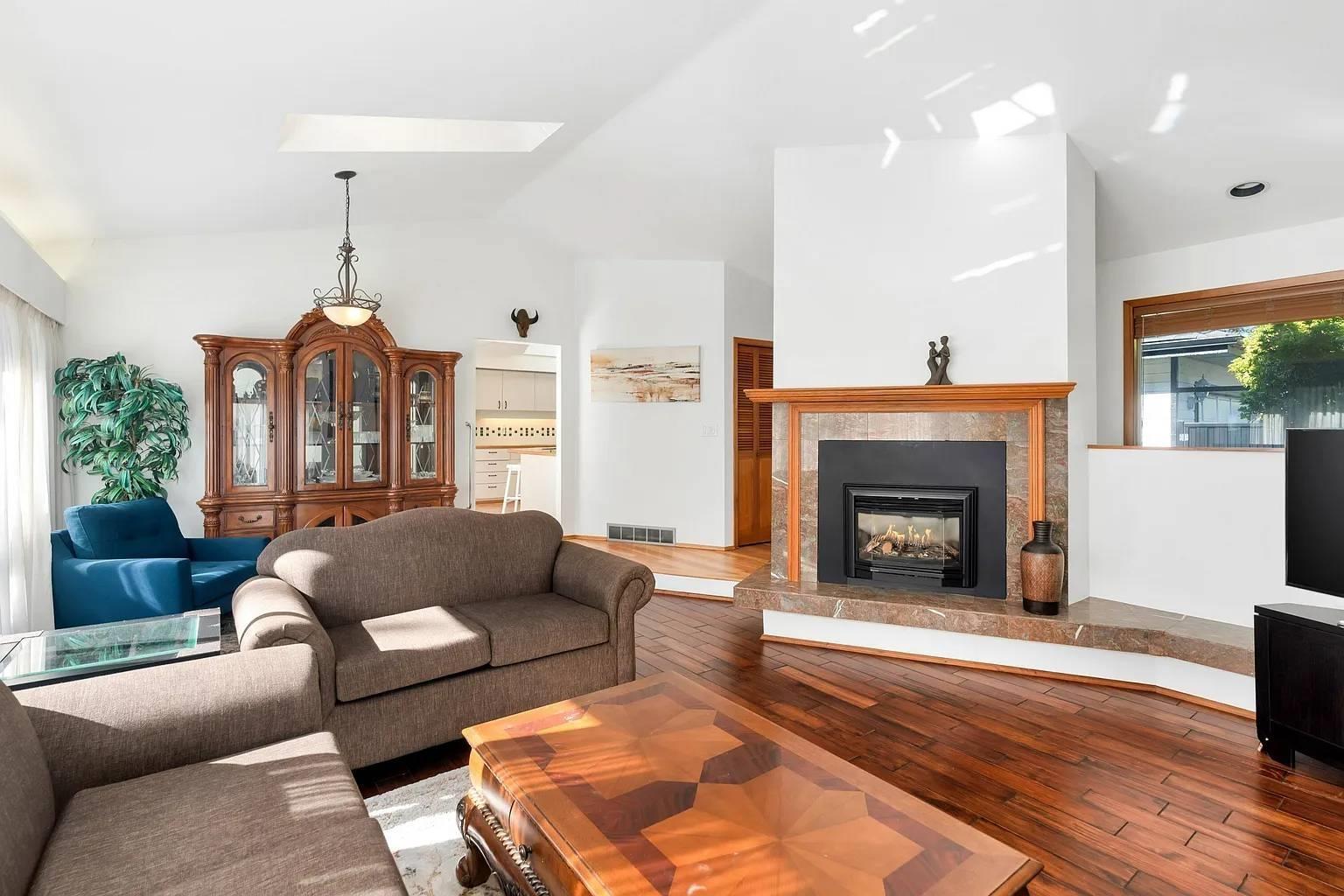 14098 20 Avenue, Surrey, British Columbia  V4A 8P8 - Photo 5 - R3082398