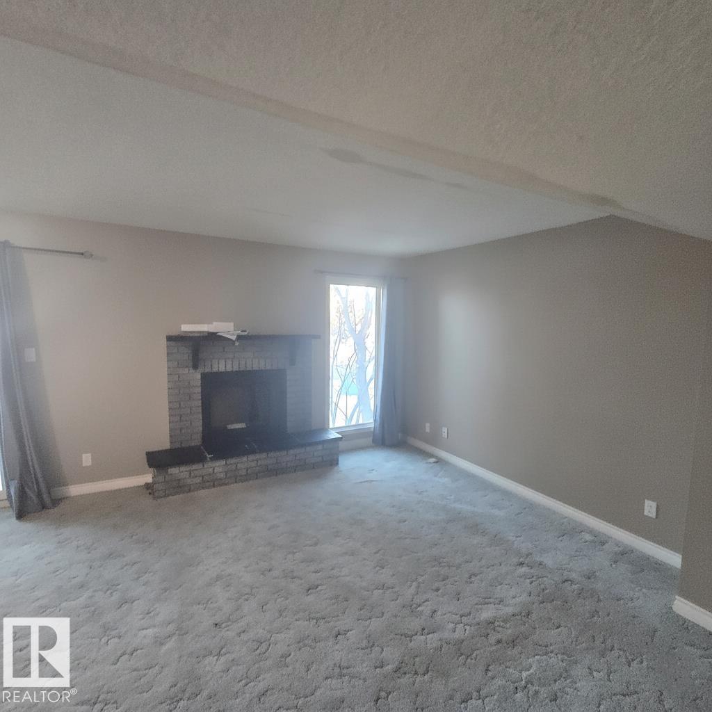 5462 38a Av Nw, Edmonton, Alberta  T6L 2H4 - Photo 3 - E4470823