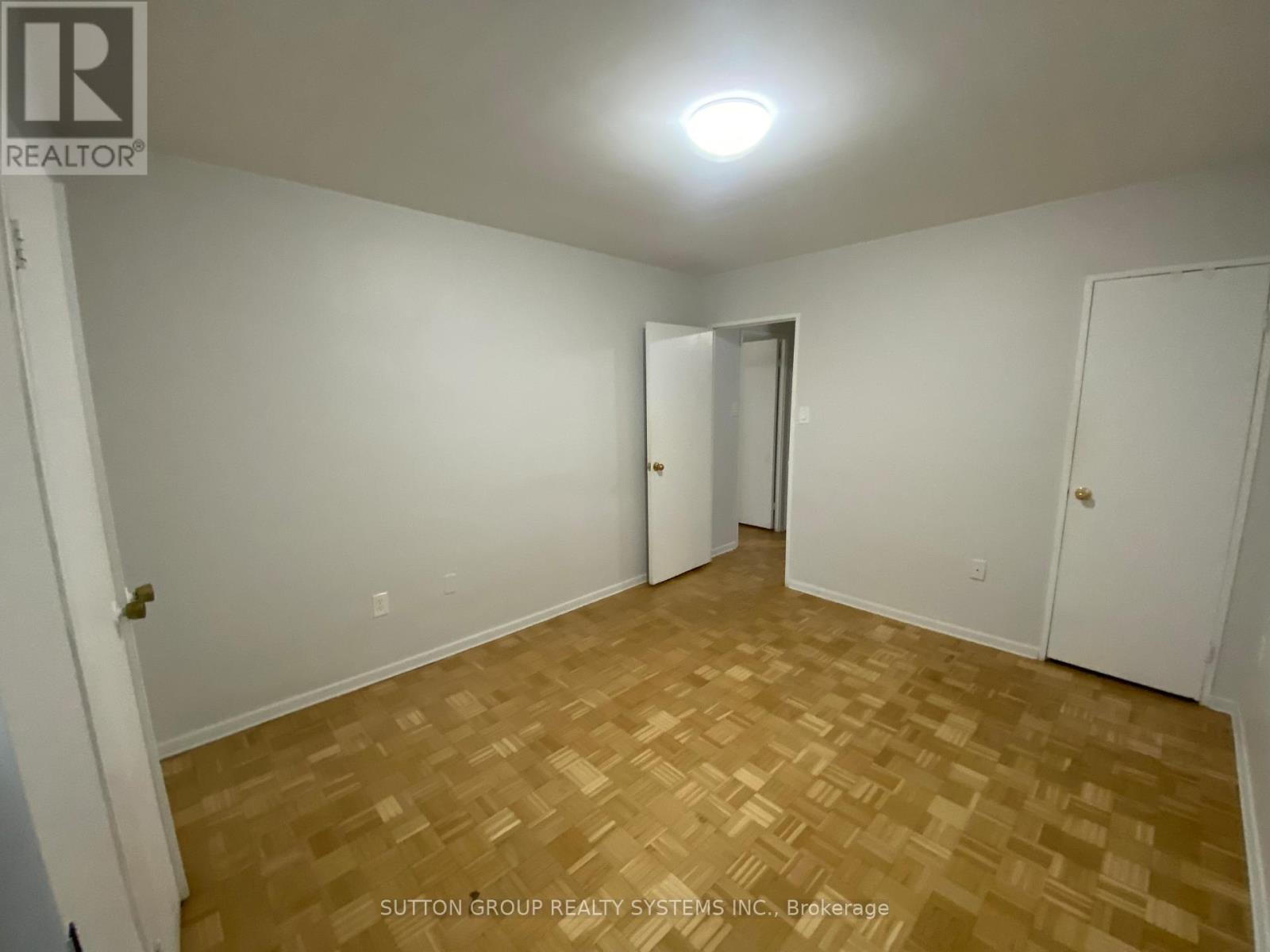 701 - 360 Ridelle Avenue, Toronto, Ontario  M6B 1K1 - Photo 16 - W12698132