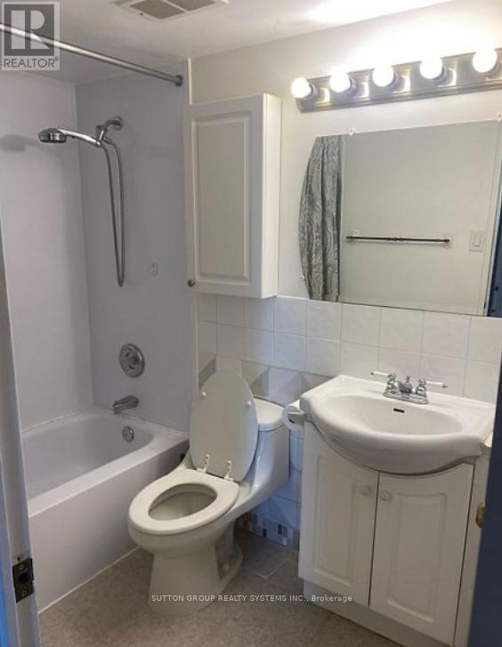 701 - 360 Ridelle Avenue, Toronto, Ontario  M6B 1K1 - Photo 22 - W12698132