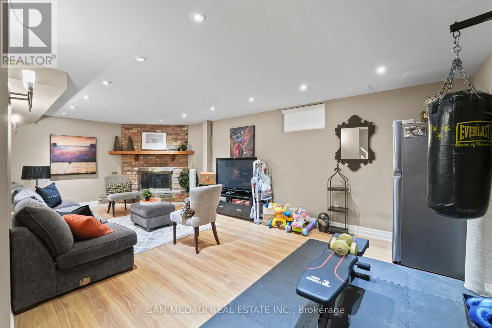 3620 Ponytrail Drive, Mississauga, Ontario  L4X 1W4 - Photo 26 - W12704068