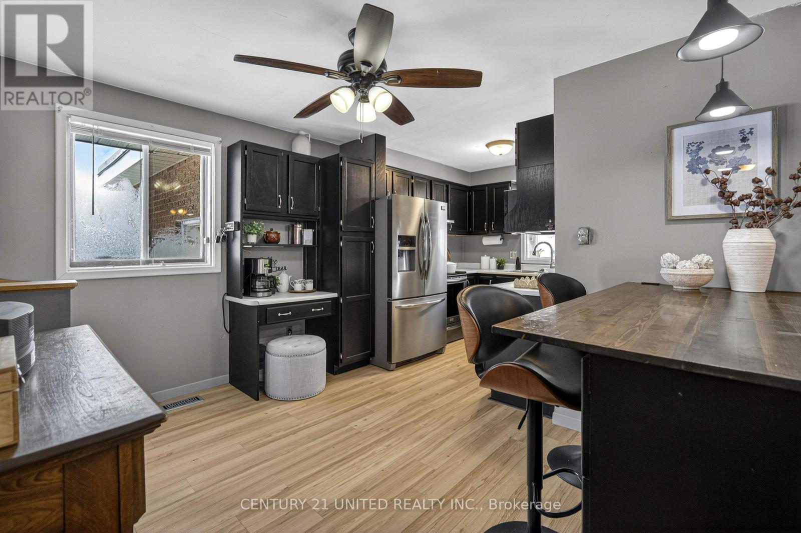 794 Foxe Street, Peterborough, Ontario  K9H 6Y7 - Photo 8 - X12722298