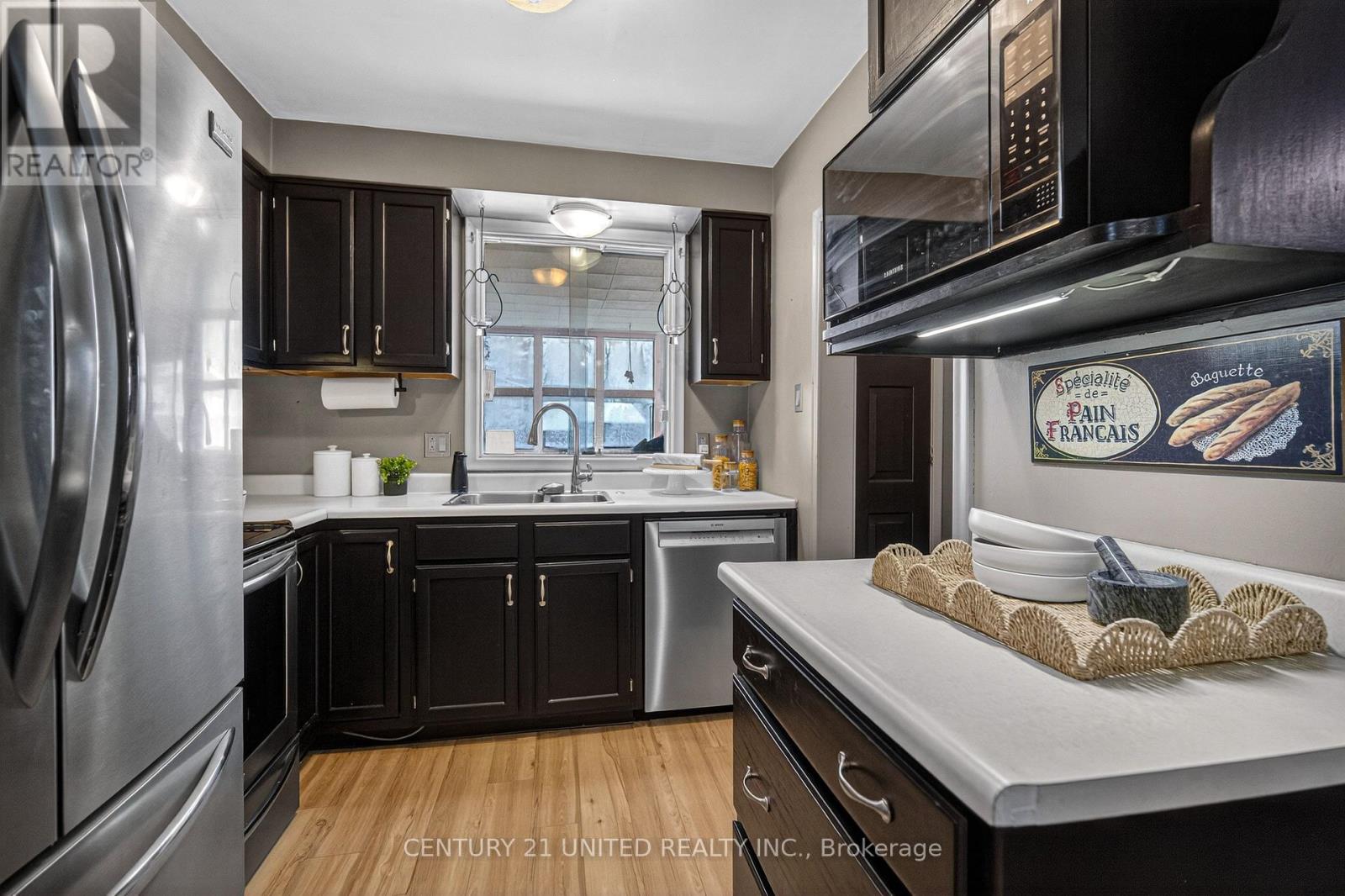 794 Foxe Street, Peterborough, Ontario  K9H 6Y7 - Photo 6 - X12722298