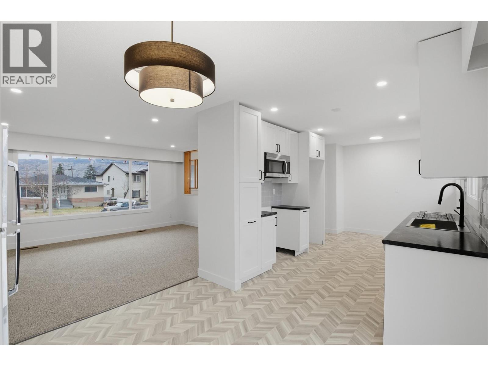 1140 Lethbridge Avenue, Kamloops, British Columbia  V2B 1Y3 - Photo 21 - 10373280