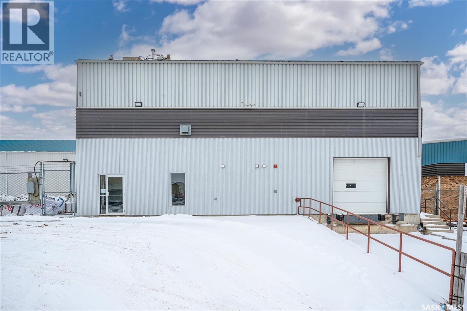Bay B 2525 Wentz Avenue, Saskatoon, Saskatchewan  S7K 5E4 - Photo 1 - SK027149
