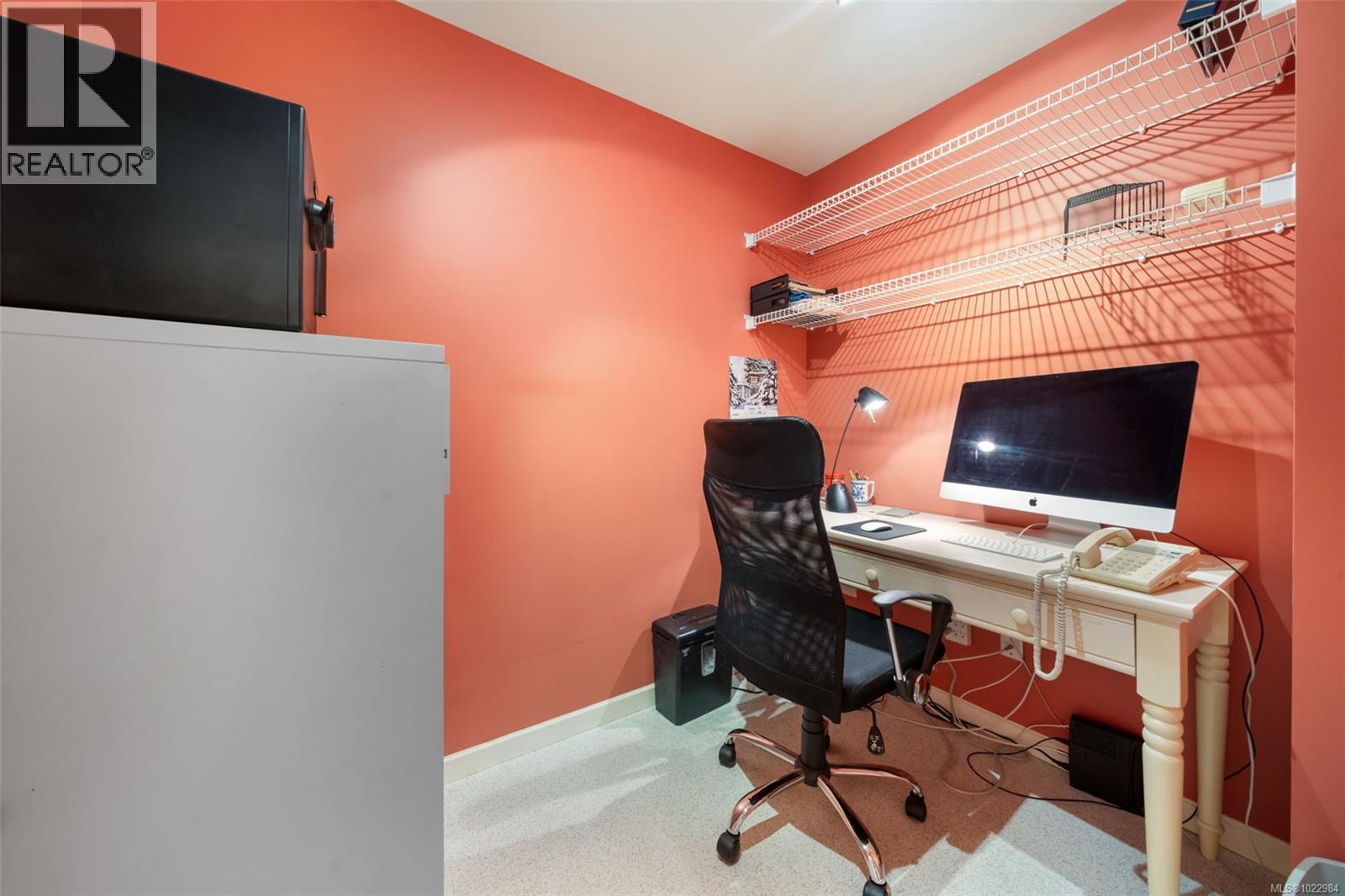 812 Del Monte Lane, Saanich, British Columbia  V8Y 3H2 - Photo 30 - 1022984