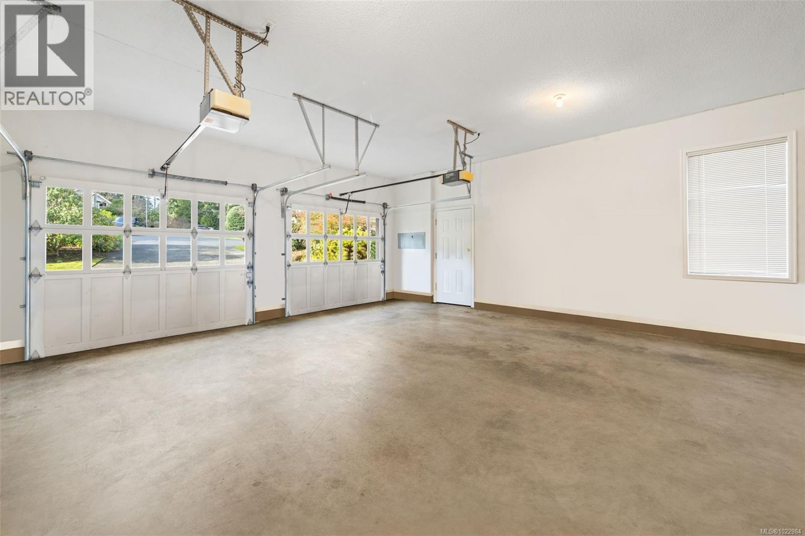 812 Del Monte Lane, Saanich, British Columbia  V8Y 3H2 - Photo 41 - 1022984