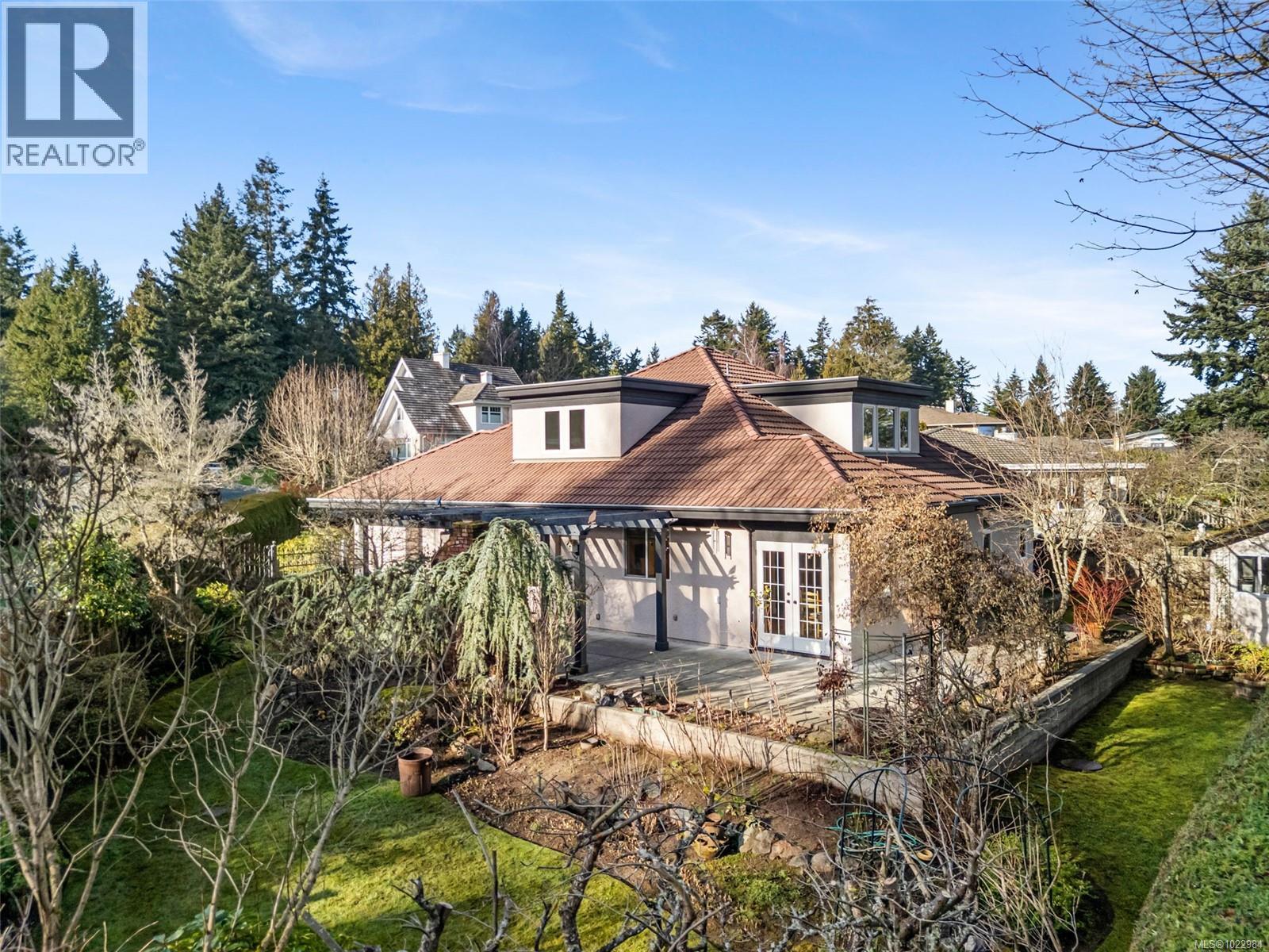 812 Del Monte Lane, Saanich, British Columbia  V8Y 3H2 - Photo 18 - 1022984