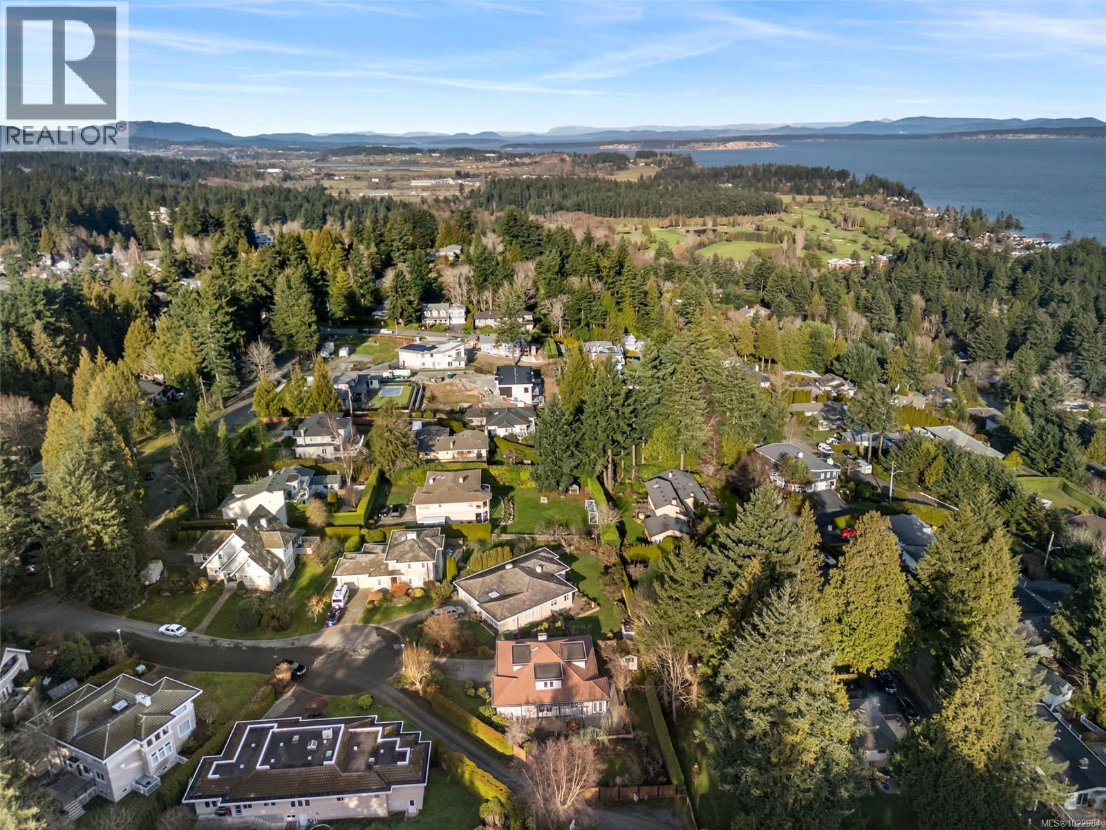 812 Del Monte Lane, Saanich, British Columbia  V8Y 3H2 - Photo 52 - 1022984