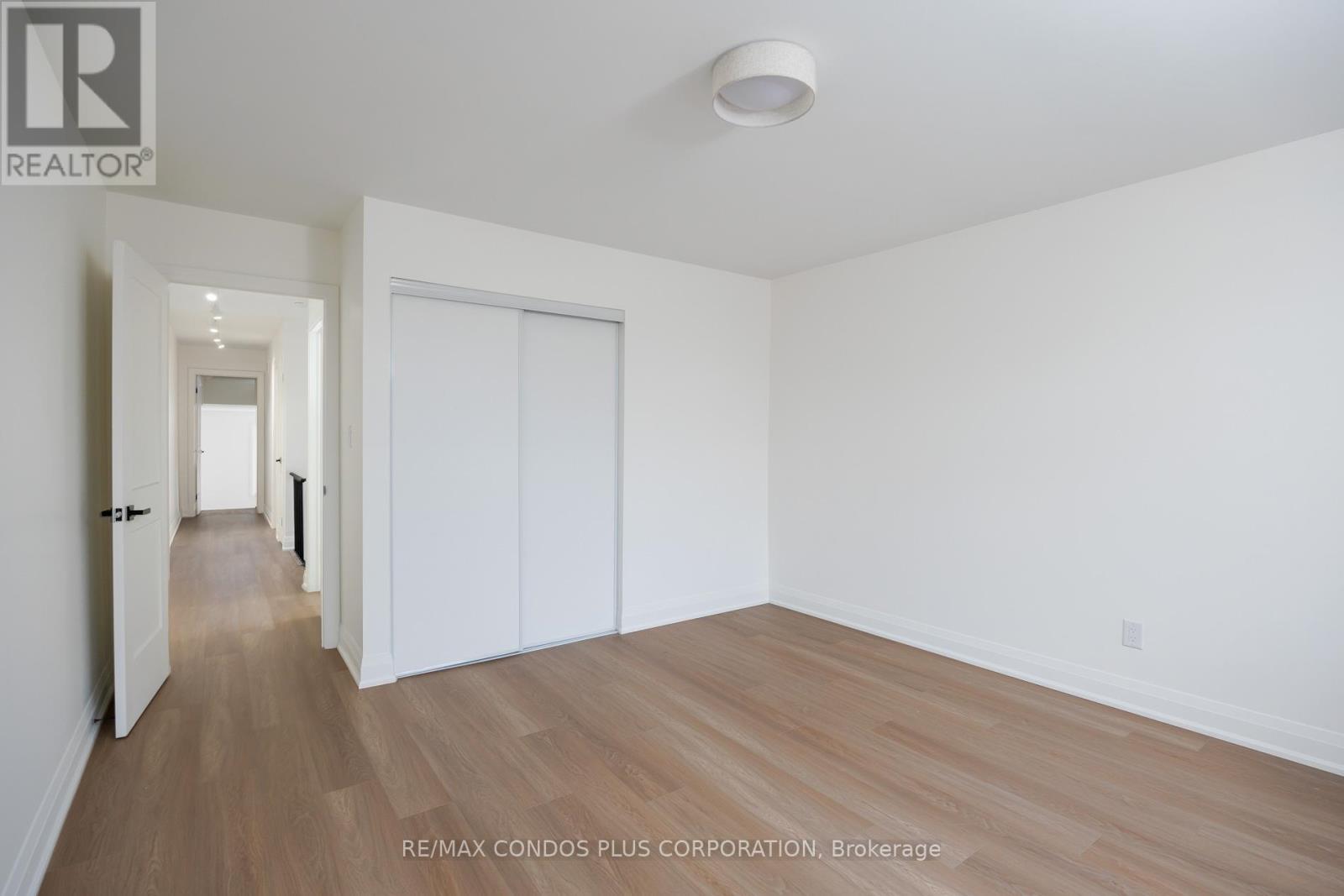 Main - 219 Sorauren Avenue, Toronto, Ontario  M6R 2G1 - Photo 20 - W12711590