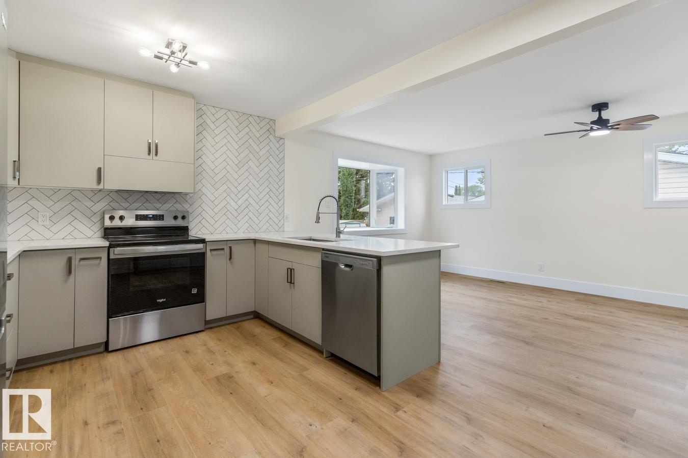 8316 68a St Nw, Edmonton, Alberta  T6B 1T3 - Photo 8 - E4469262