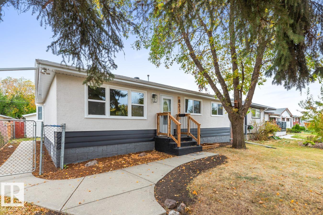 8316 68a St Nw, Edmonton, Alberta  T6B 1T3 - Photo 2 - E4469262