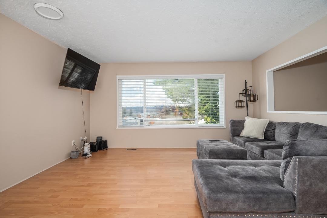 7254 Wren Street, Mission, British Columbia  V2V 5C9 - Photo 19 - R3080160