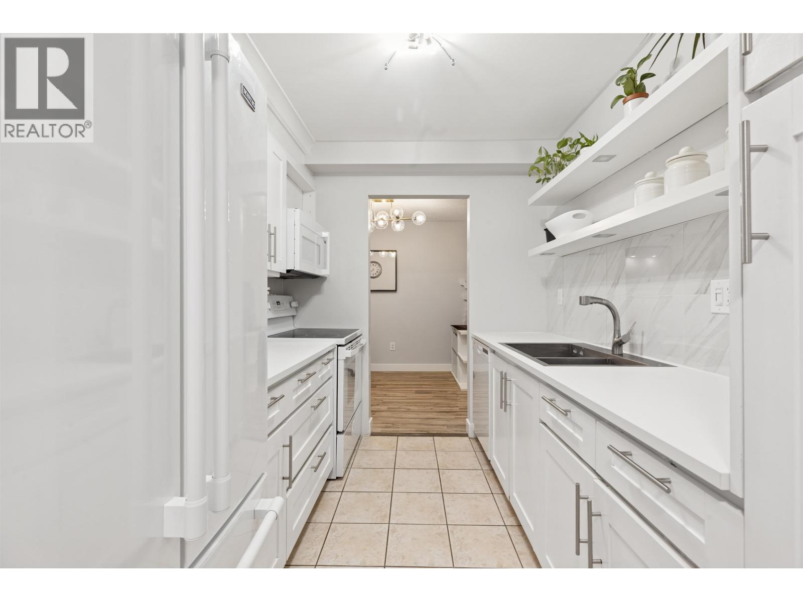 102 4111 Francis Road, Richmond, British Columbia  V7C 1J8 - Photo 5 - R3082404