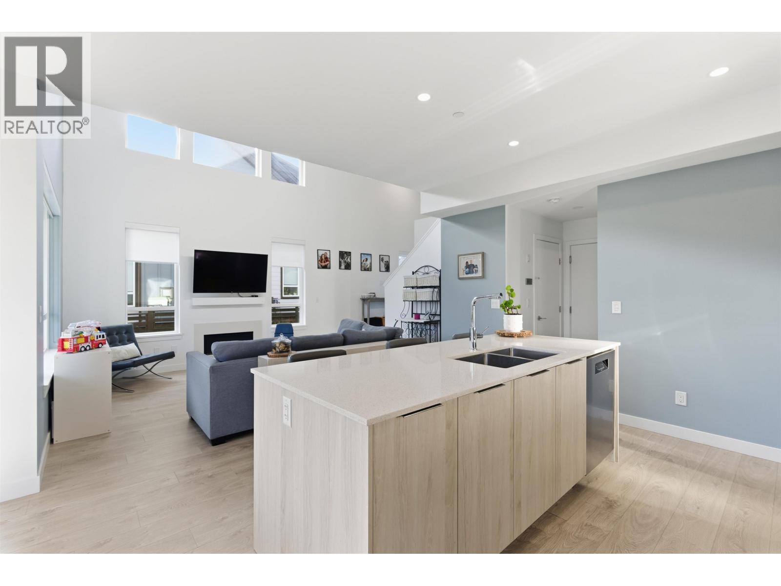 2478a Wren Drive, Delta, British Columbia  V4M 0E6 - Photo 5 - R3082405