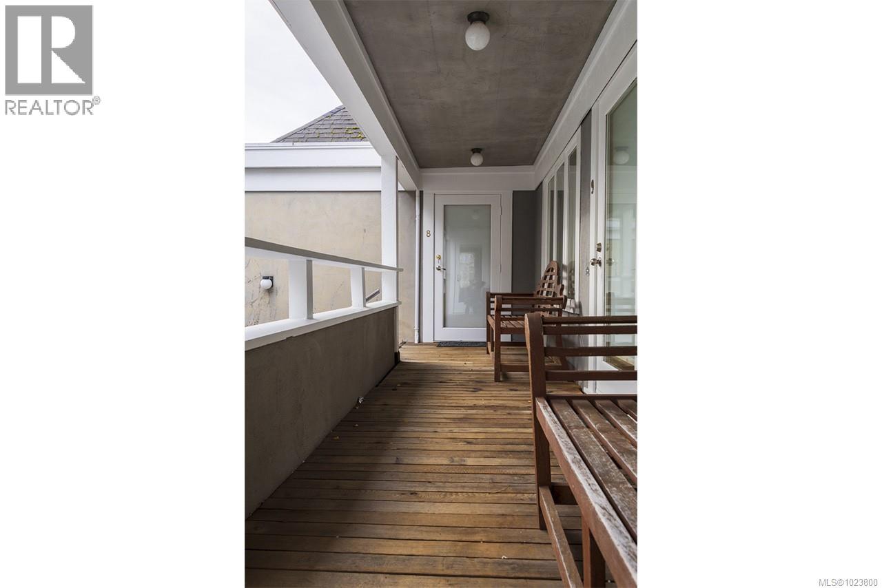213 Mary St, Victoria, British Columbia  V9A 3V8 - Photo 14 - 1023800