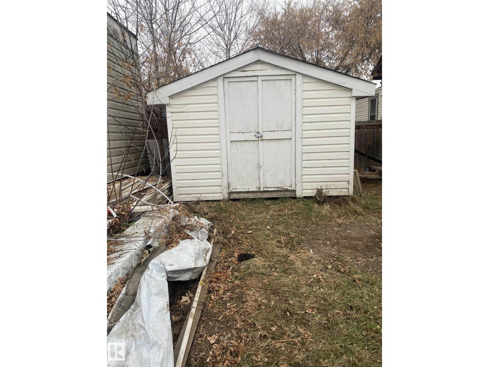 20 West View Bv Nw, Edmonton, Alberta  T5S 1T5 - Photo 10 - E4470680