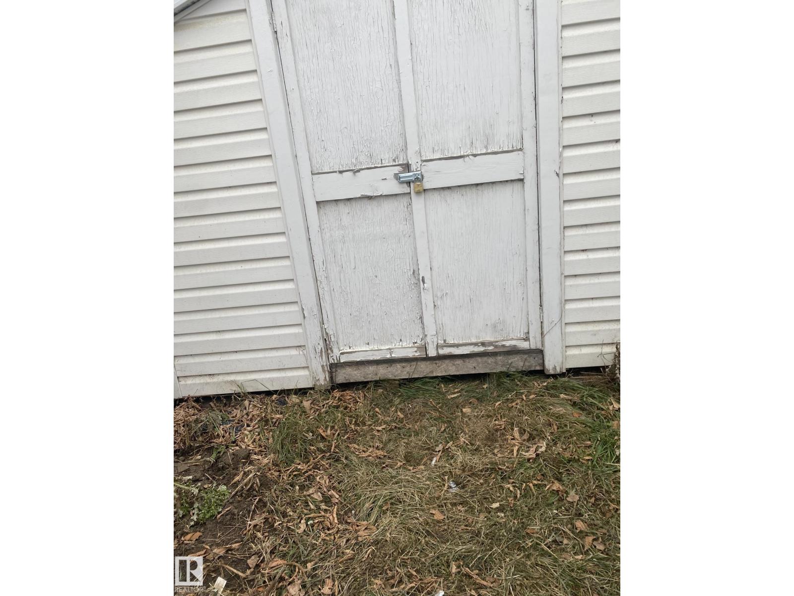 20 West View Bv Nw, Edmonton, Alberta  T5S 1T5 - Photo 12 - E4470680