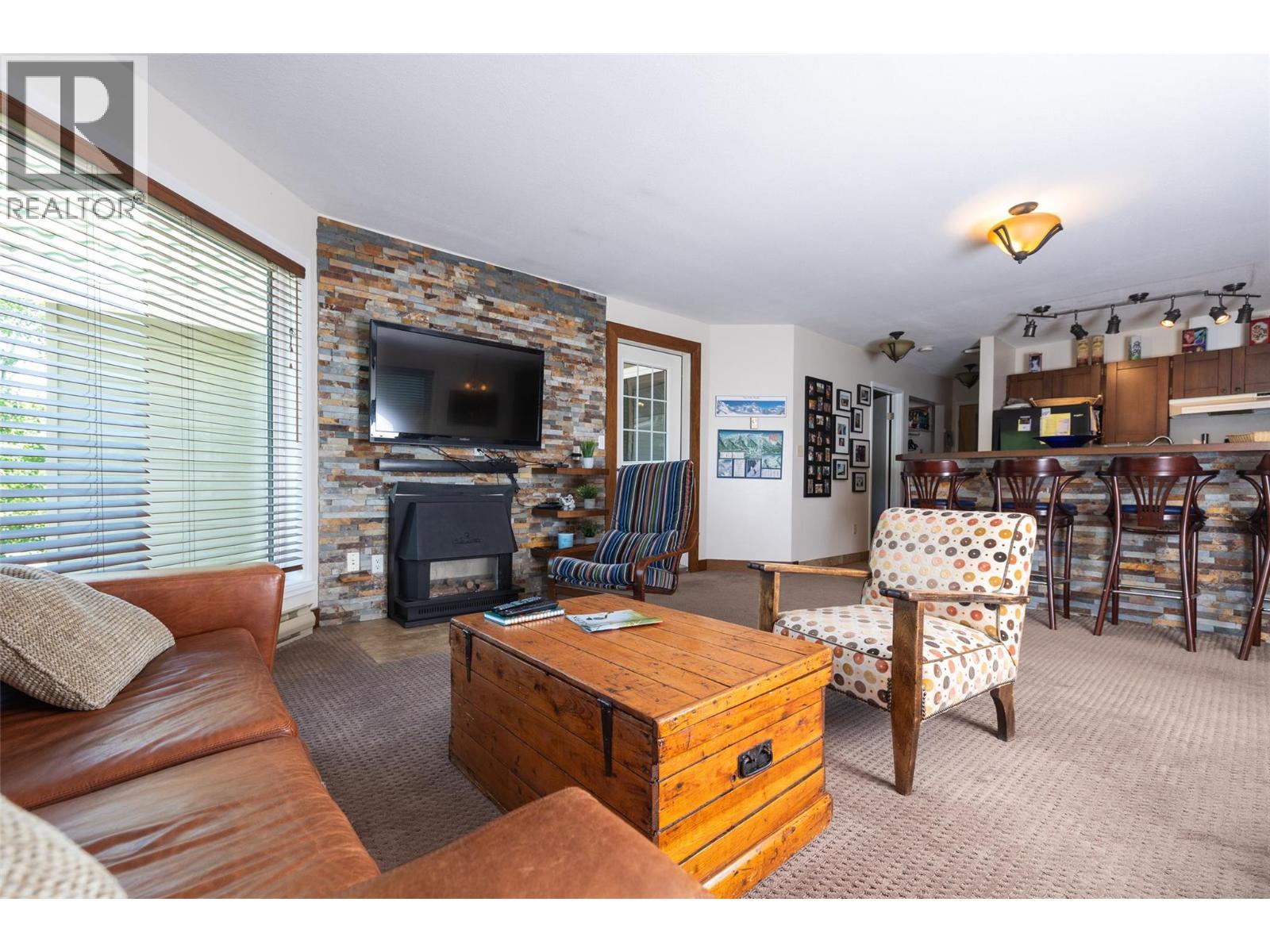 4559 Timberline Crescent Unit# 121, Fernie, British Columbia  V0B 1M6 - Photo 4 - 10373484