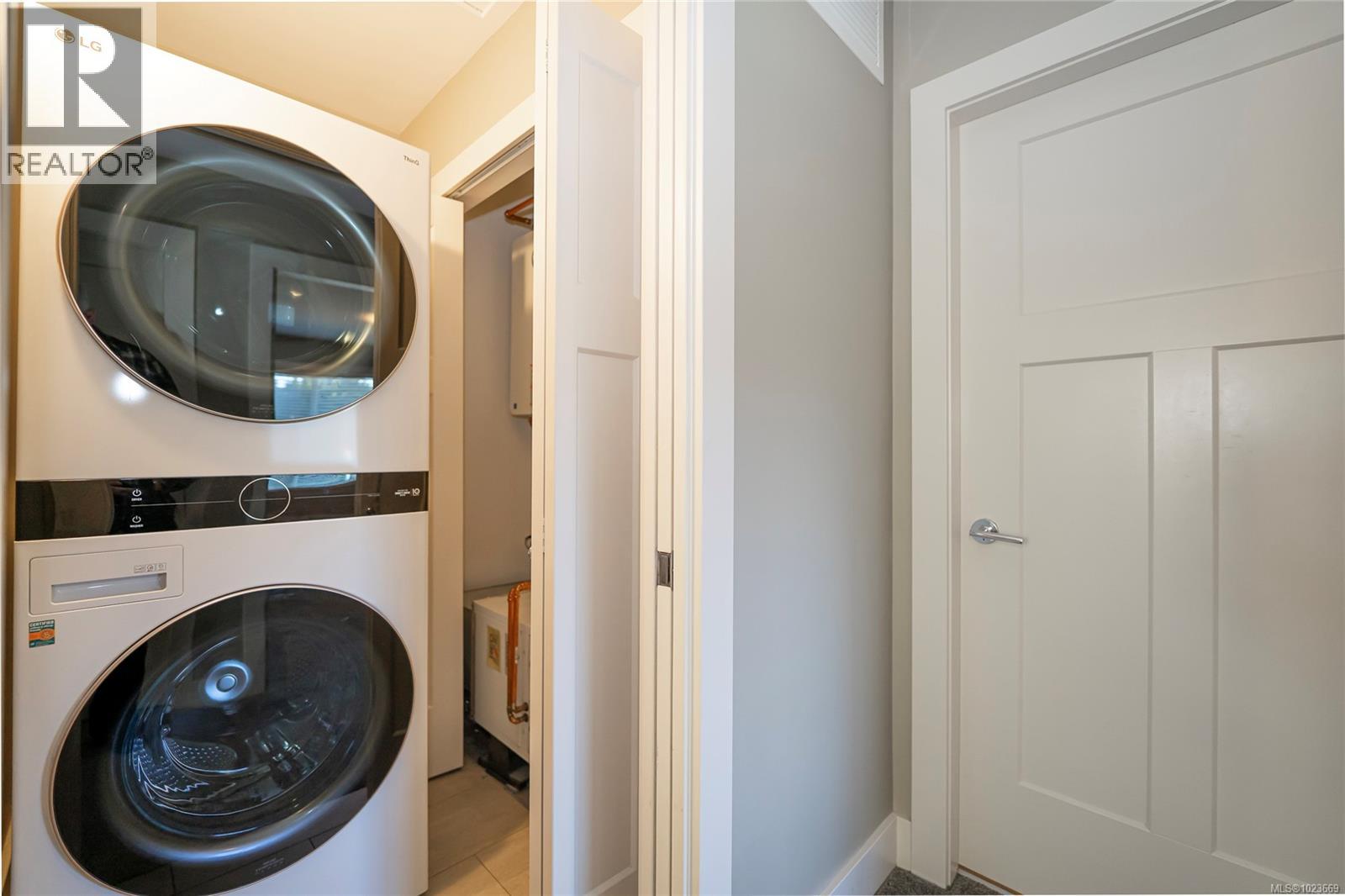 2121 Charters Rd, Sooke, British Columbia  V9Z 0Y9 - Photo 32 - 1023669