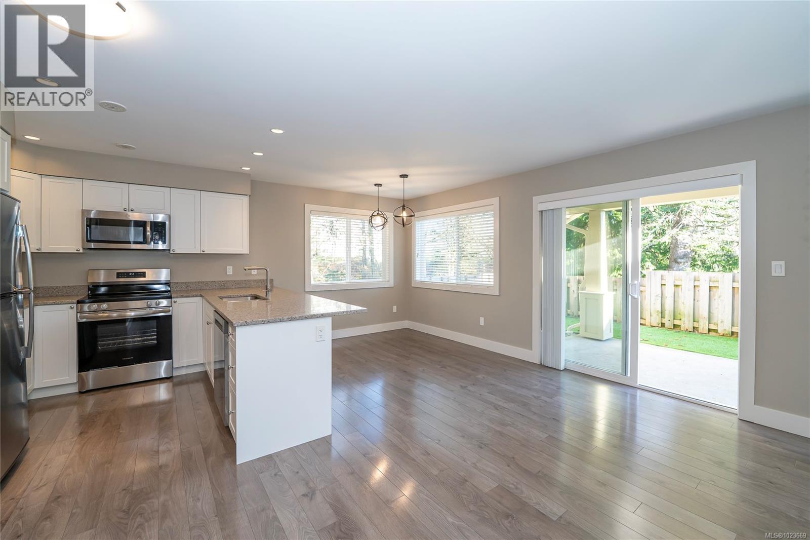 2121 Charters Rd, Sooke, British Columbia  V9Z 0Y9 - Photo 7 - 1023669