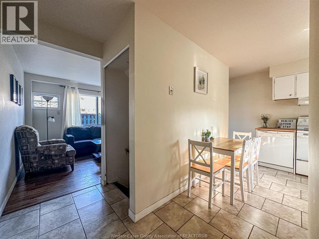 7875 Hawthorne, Windsor, Ontario  N8T 3B5 - Photo 3 - 26001730