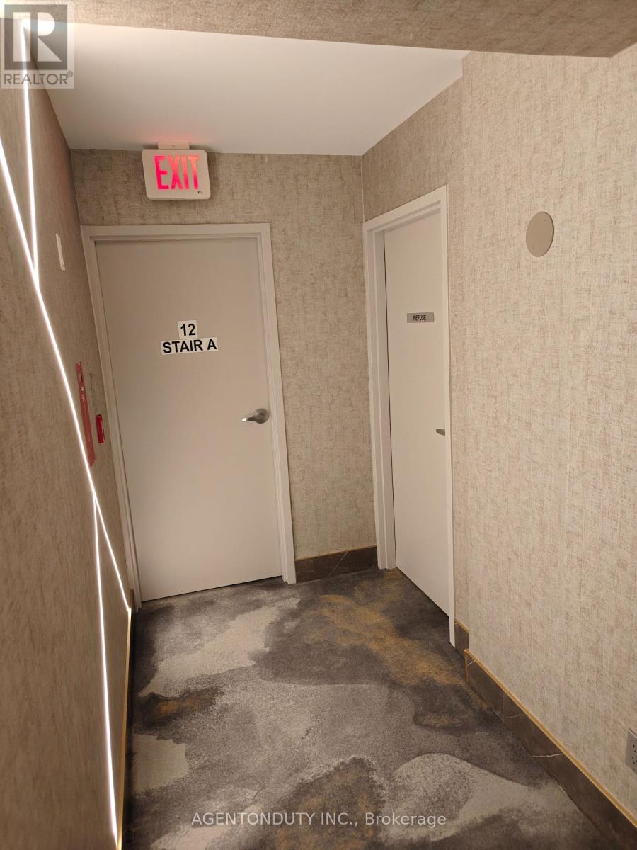 1207 - 21 Carlton Street, Toronto, Ontario  M5B 1L3 - Photo 12 - C12722548