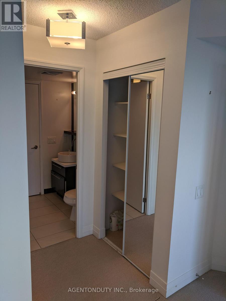 1207 - 21 Carlton Street, Toronto, Ontario  M5B 1L3 - Photo 21 - C12722548