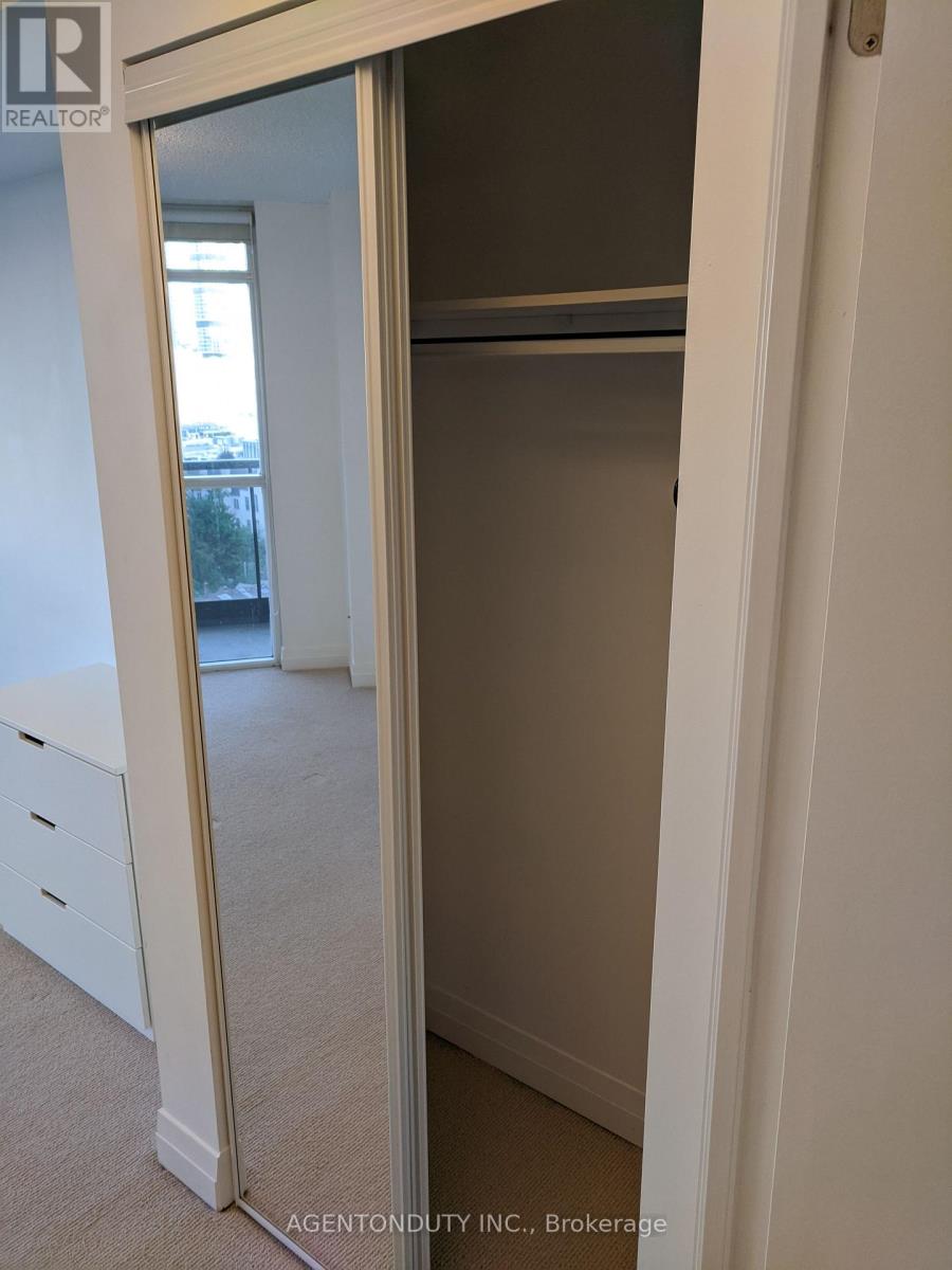 1207 - 21 Carlton Street, Toronto, Ontario  M5B 1L3 - Photo 24 - C12722548