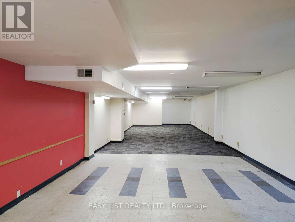 428 Parliament Street, Toronto, Ontario  M5A 3A2 - Photo 5 - C12722562