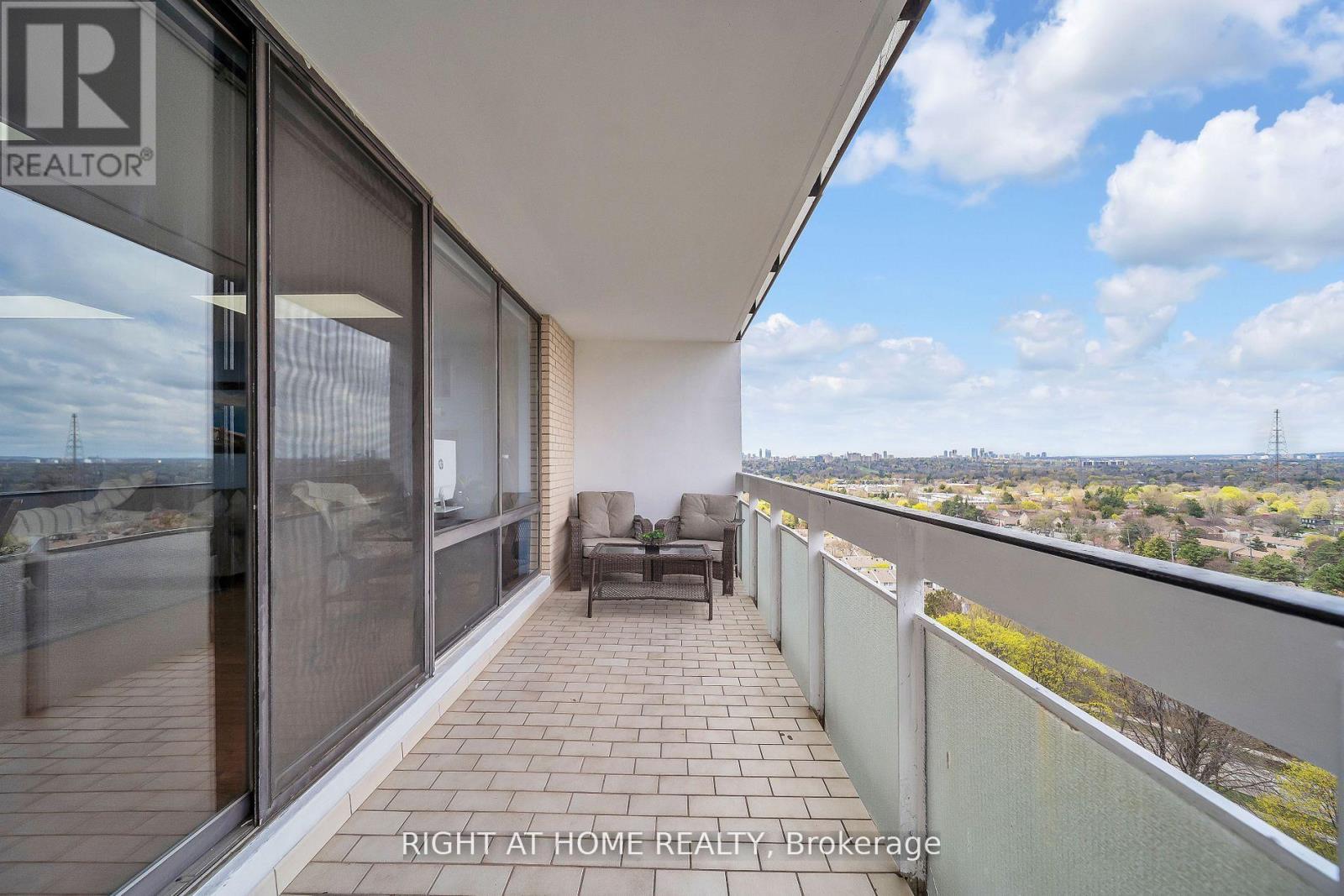 1415 - 260 Seneca Hill Drive, Toronto, Ontario  M2J 4S6 - Photo 26 - C12722564