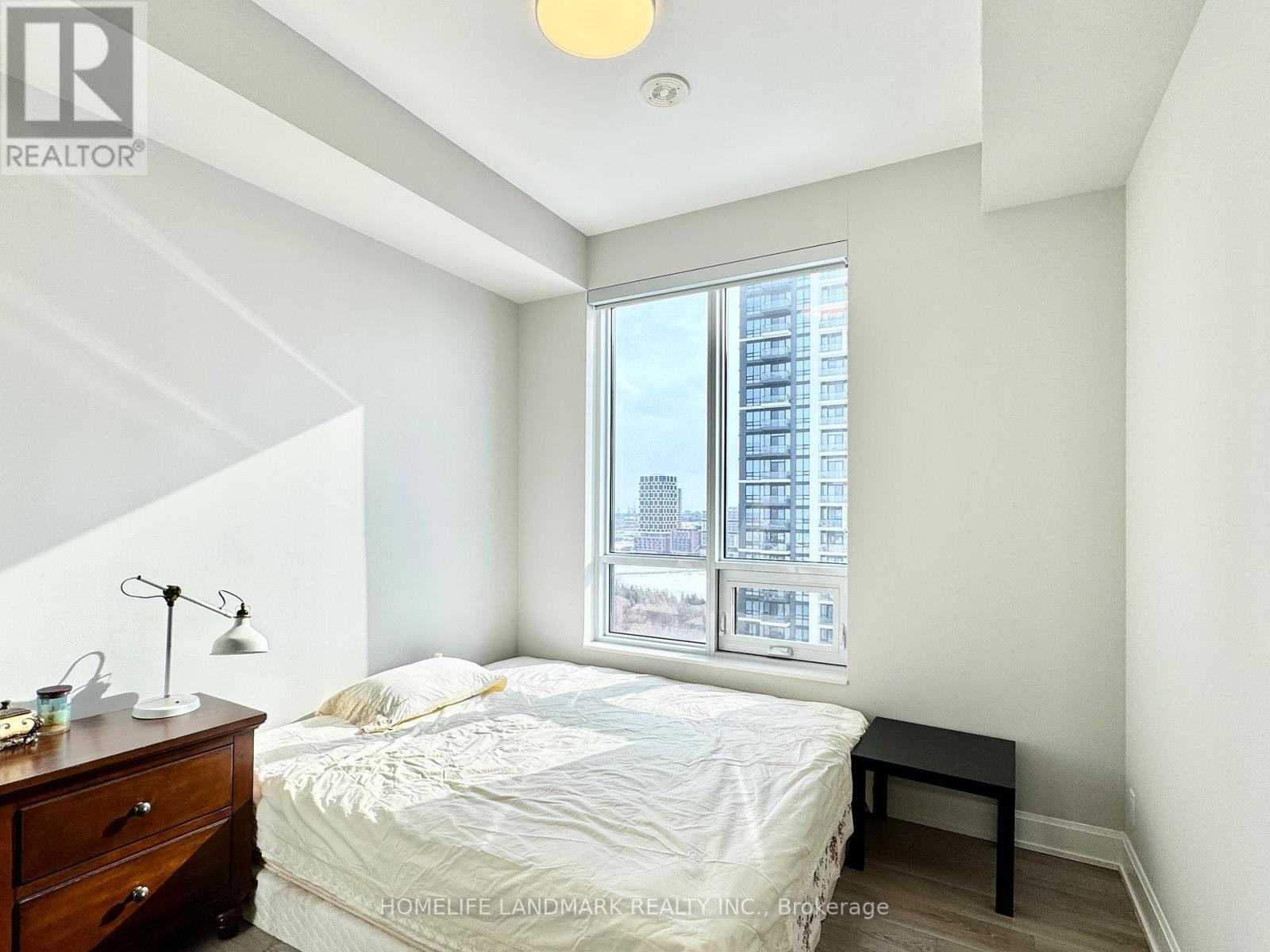 2105 - 38 Water Walk Drive, Markham, Ontario  L3R 6M8 - Photo 13 - N12722578