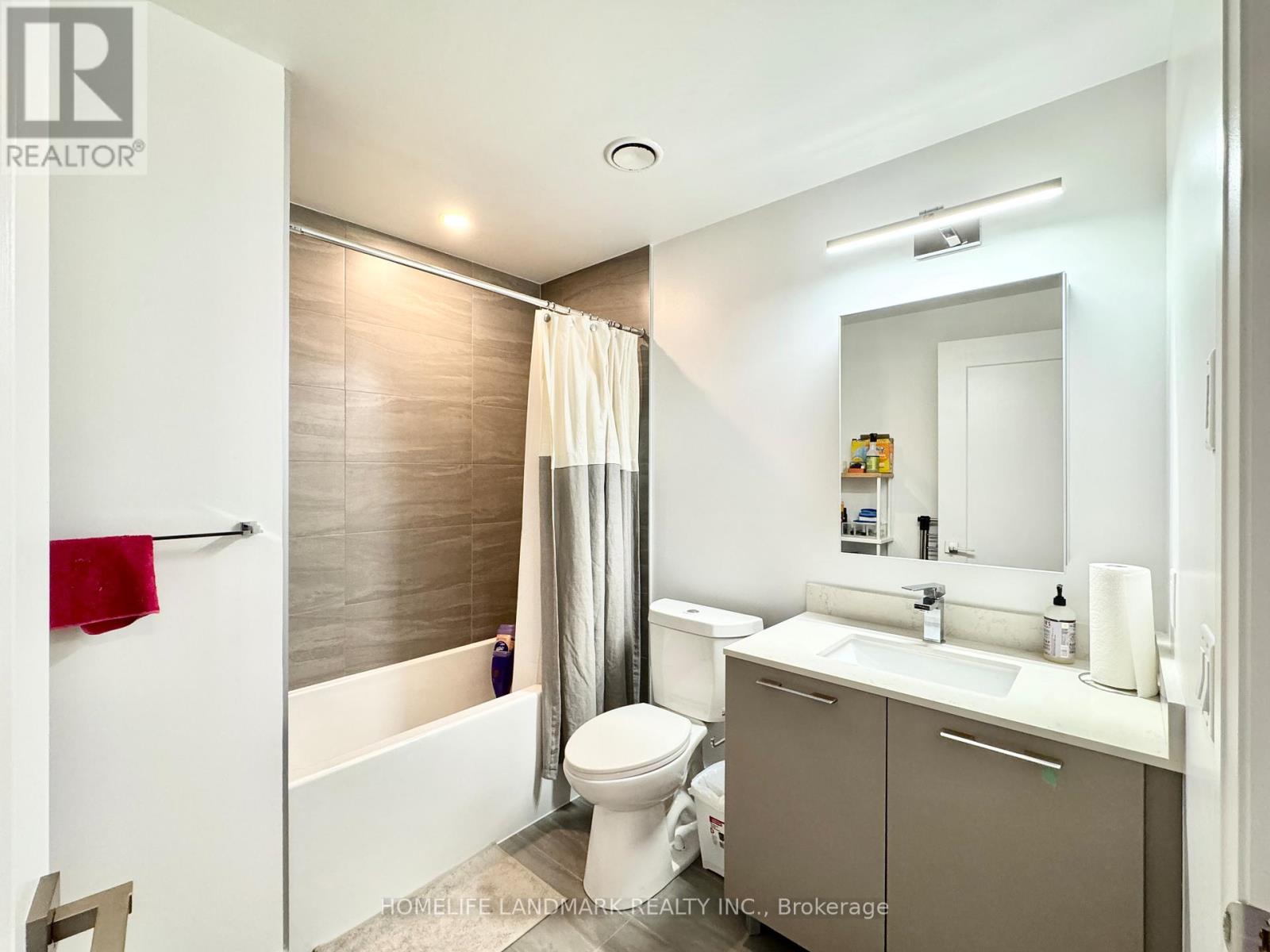 2105 - 38 Water Walk Drive, Markham, Ontario  L3R 6M8 - Photo 28 - N12722578