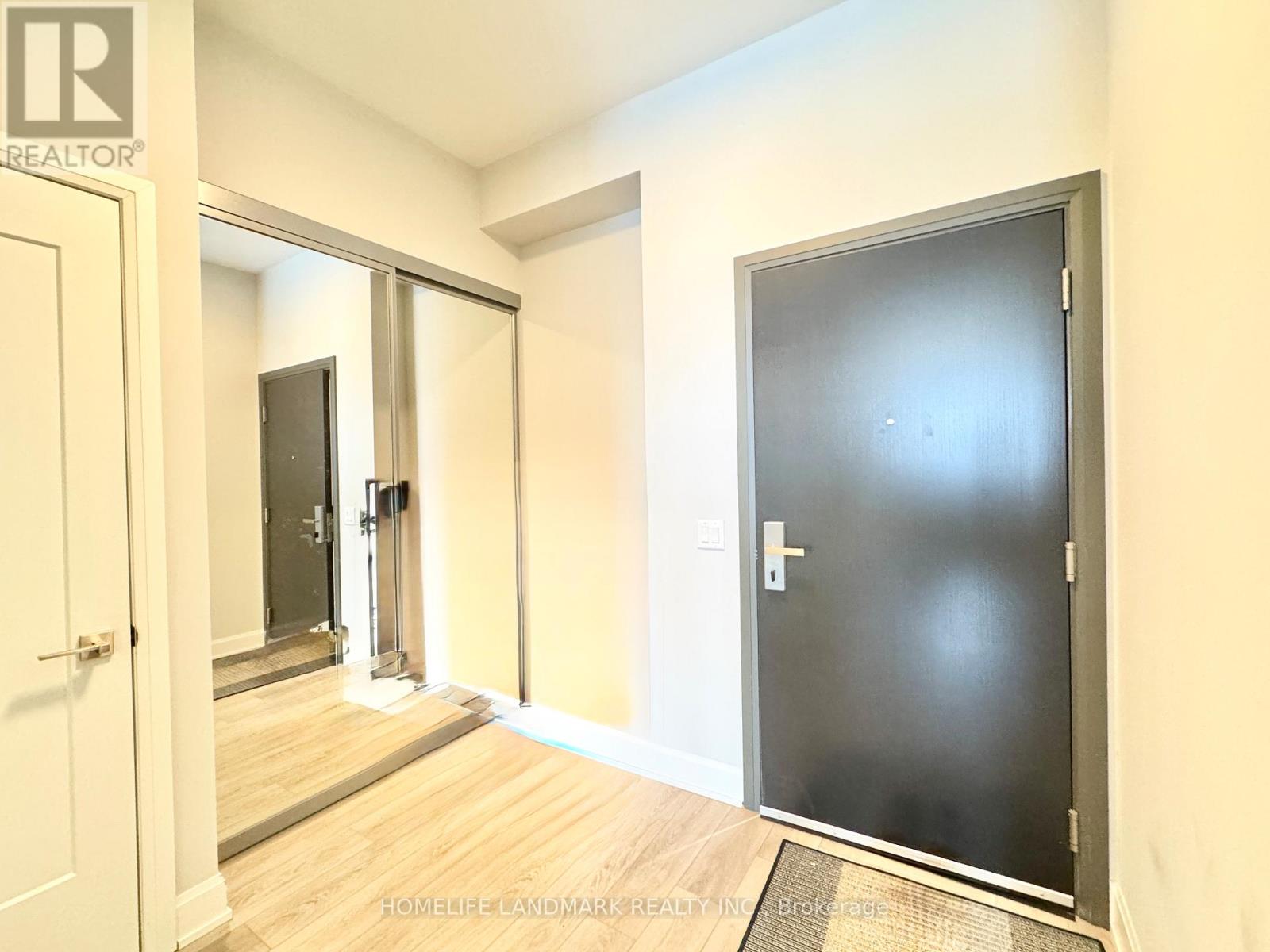 2105 - 38 Water Walk Drive, Markham, Ontario  L3R 6M8 - Photo 30 - N12722578