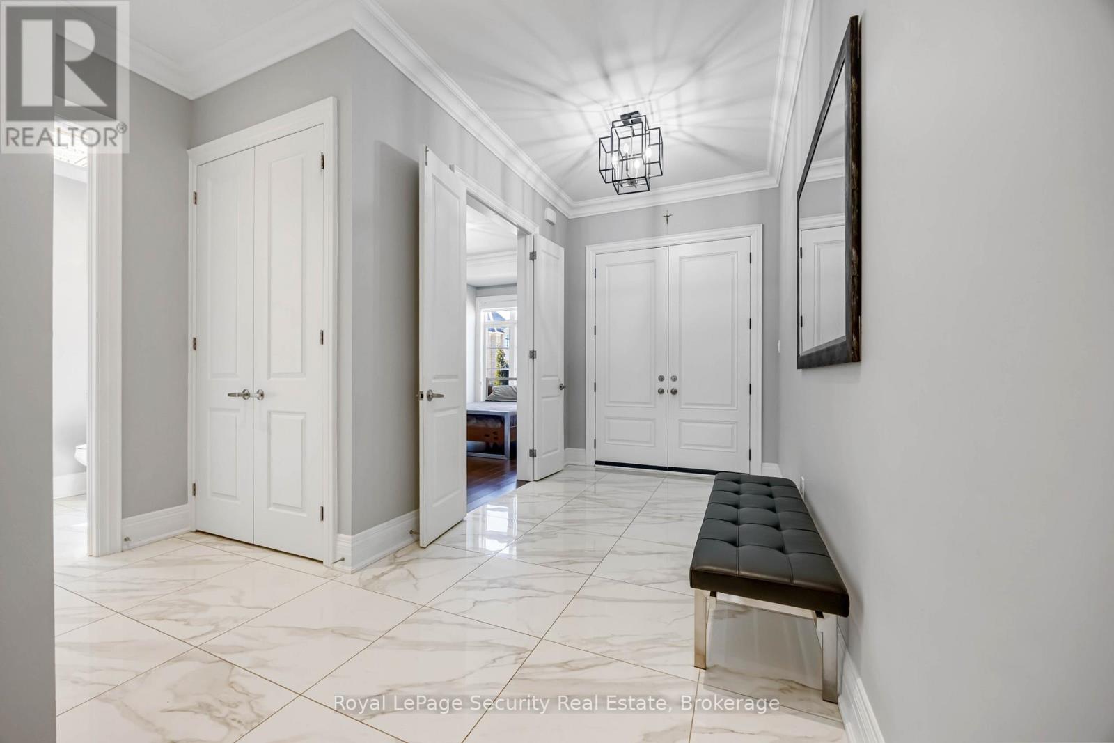 39 Endless Circle, Vaughan, Ontario  L4H 4N6 - Photo 2 - N12722590