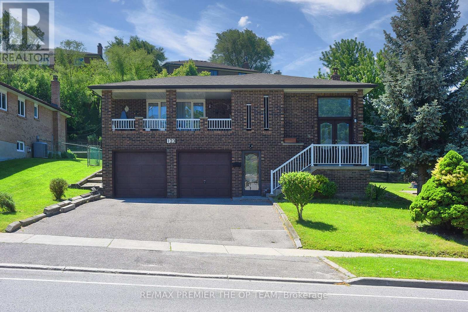 123 WILLIS ROAD, Vaughan, Ontario
