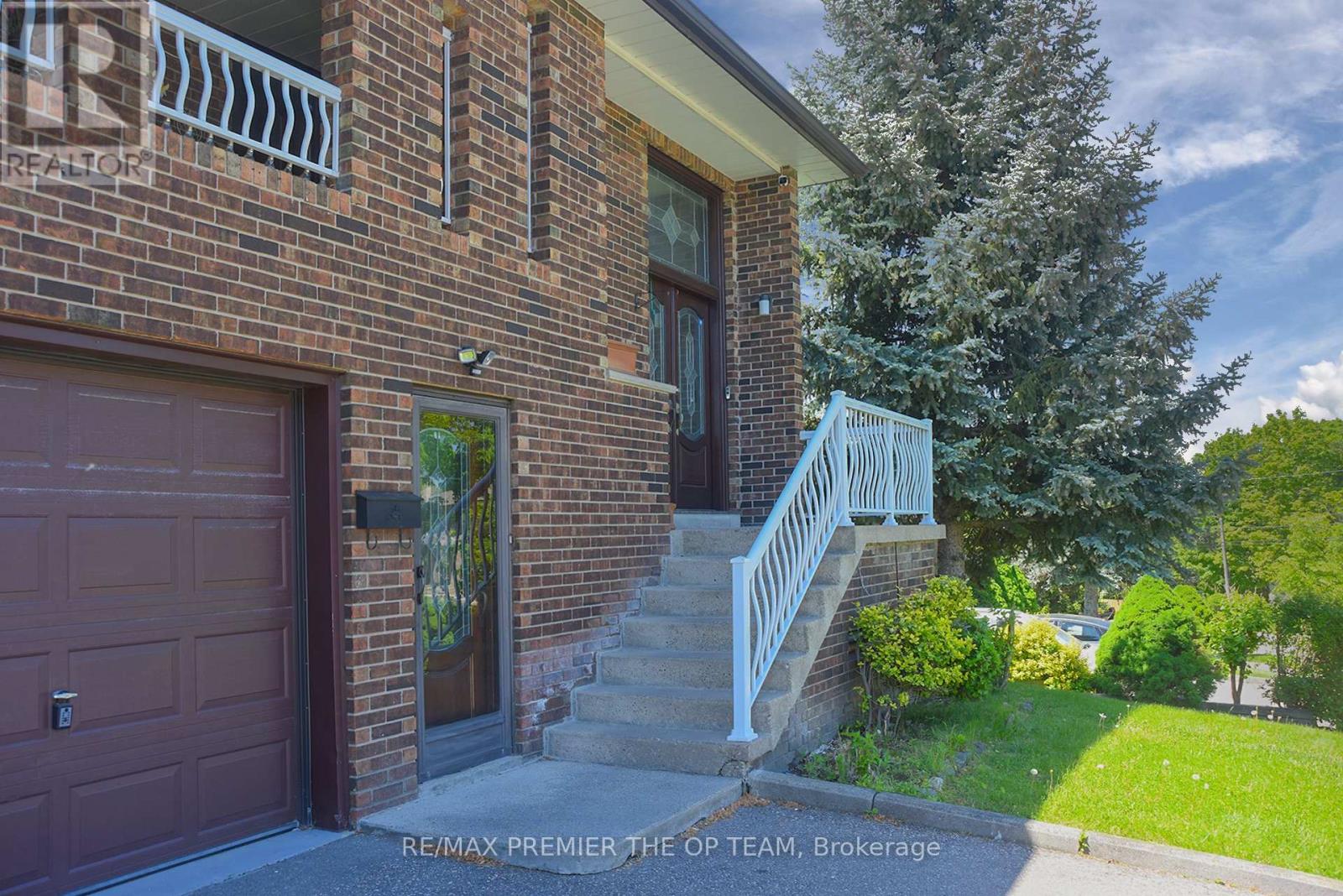 123 Willis Road, Vaughan, Ontario  L4L 2S4 - Photo 3 - N12722600