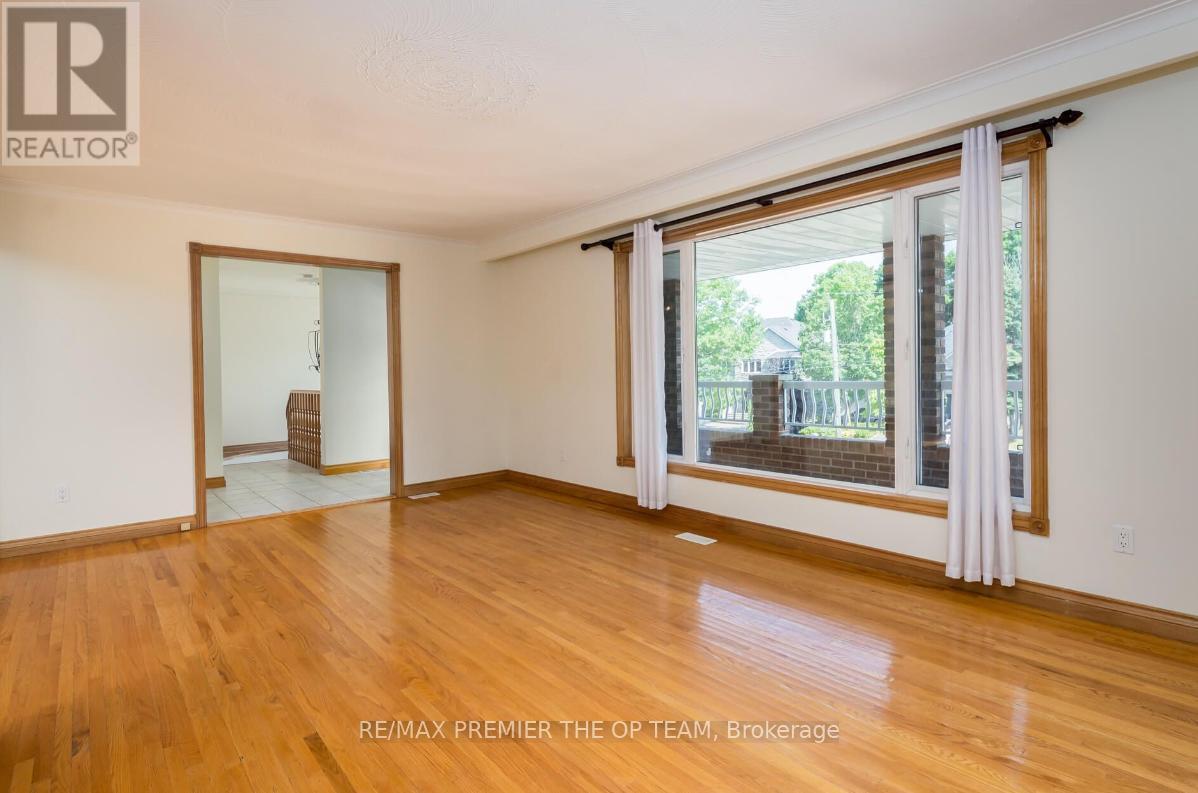 123 Willis Road, Vaughan, Ontario  L4L 2S4 - Photo 7 - N12722600