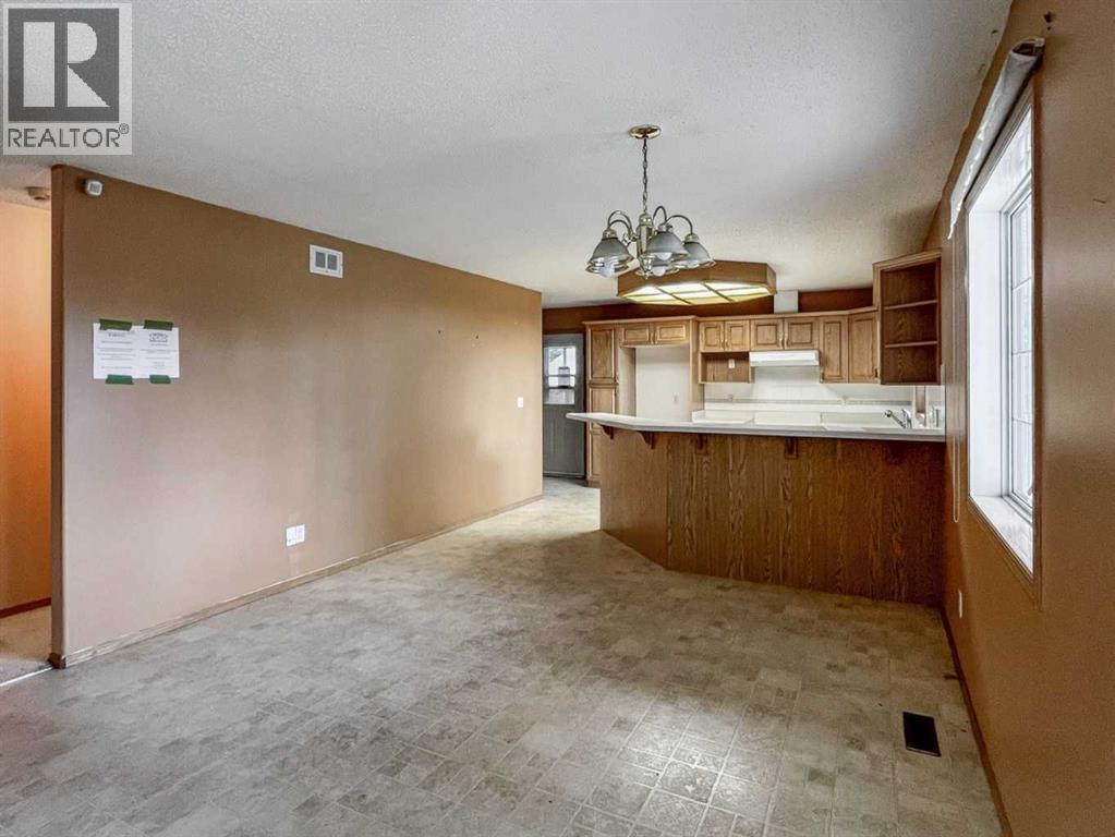 171 Hopegood Drive, Anzac, Alberta  T0P 1J0 - Photo 4 - A2259822