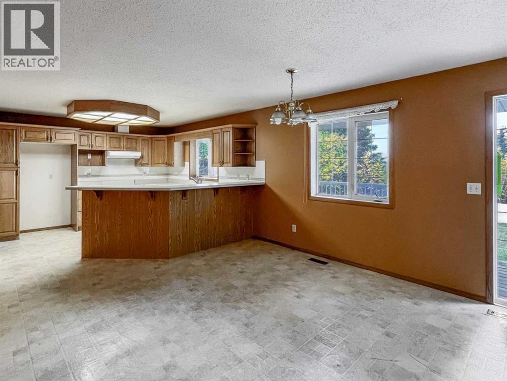 171 Hopegood Drive, Anzac, Alberta  T0P 1J0 - Photo 5 - A2259822