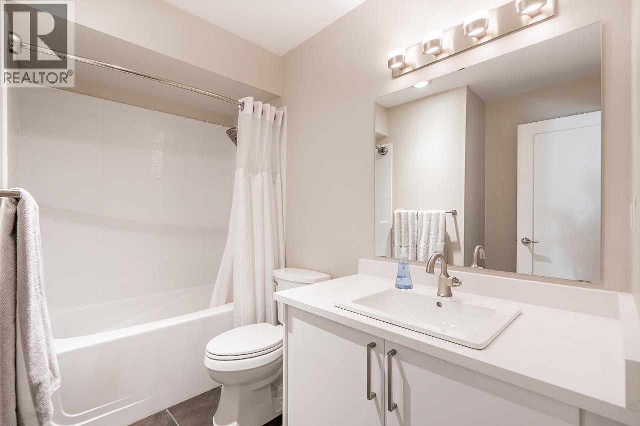 2076 Purcell Way, North Vancouver, British Columbia  V7J 3K3 - Photo 26 - R3082298