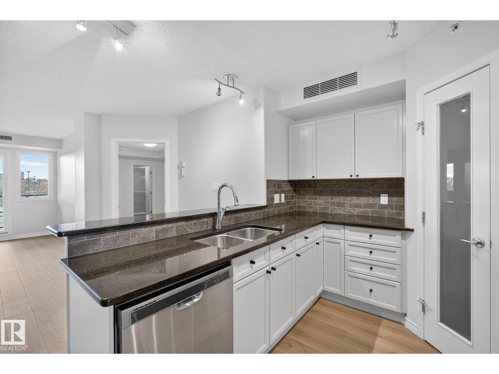 #203 9707 106 St Nw, Edmonton, Alberta  T5K 0B7 - Photo 18 - E4470826