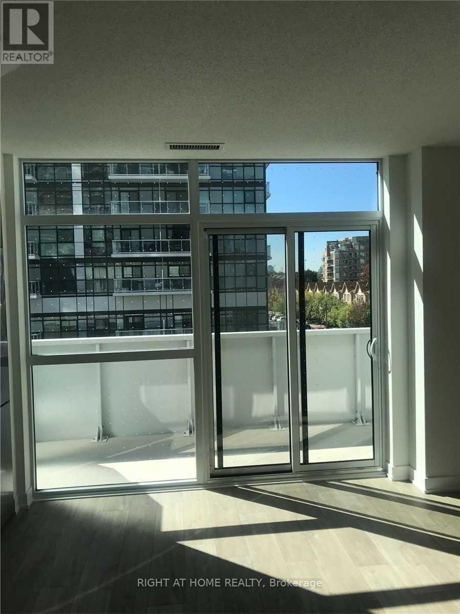 908 - 251 Manitoba Street, Toronto, Ontario  M8Y 0C7 - Photo 3 - W12722542