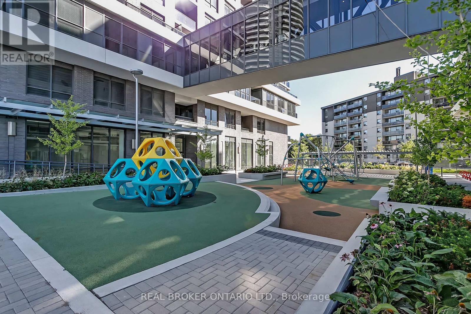 832 - 26 Gibbs Road, Toronto, Ontario  M9B 0E3 - Photo 27 - W12722550