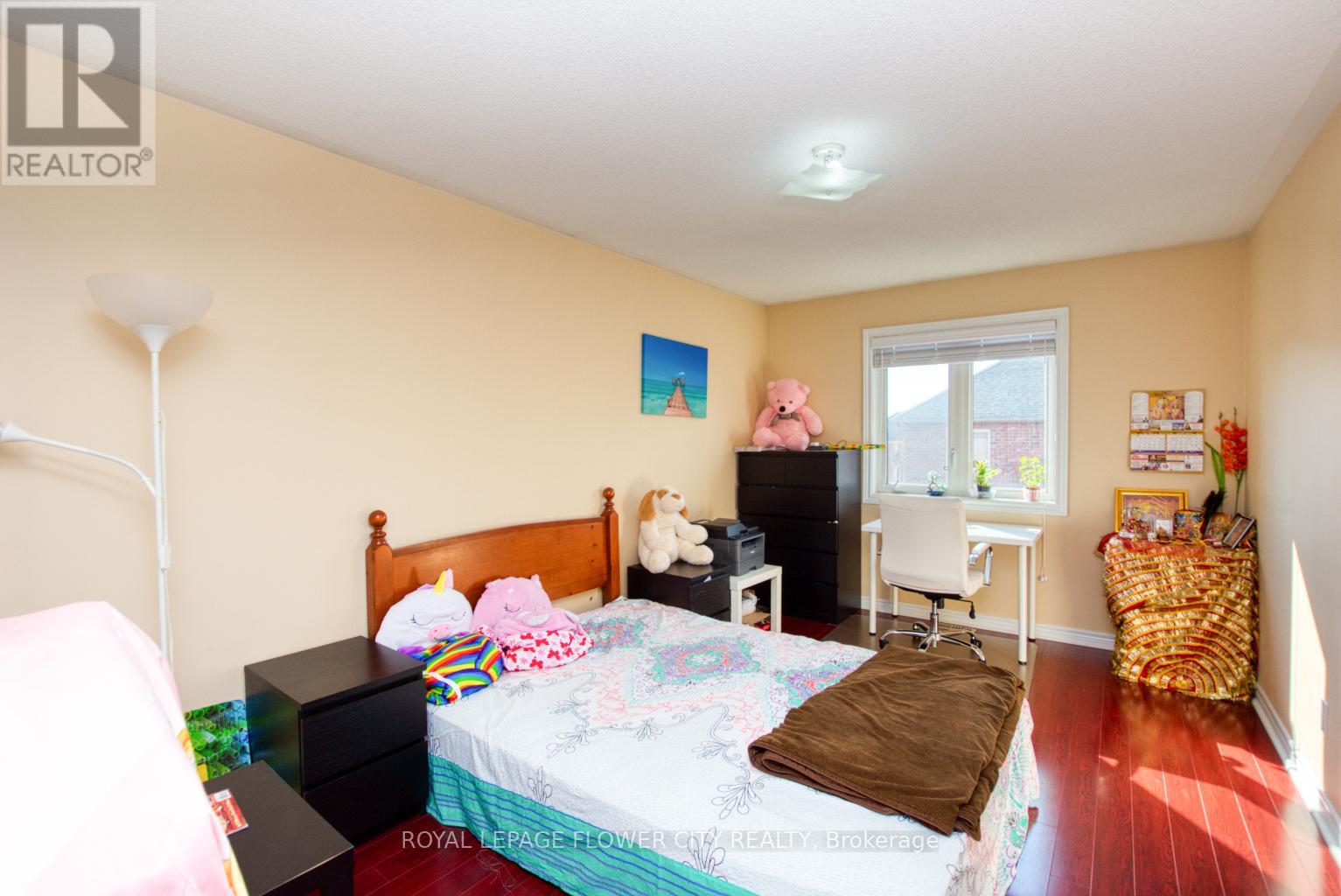 Upper - 18 Saint Eugene Street, Brampton, Ontario  L6Y 0K9 - Photo 16 - W12722588