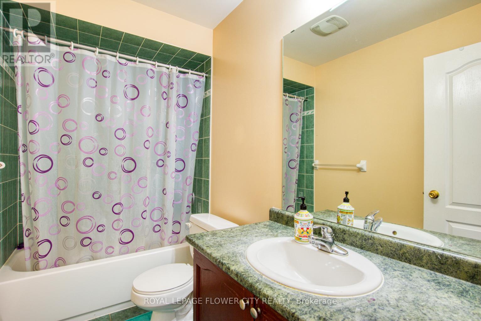 Upper - 18 Saint Eugene Street, Brampton, Ontario  L6Y 0K9 - Photo 18 - W12722588